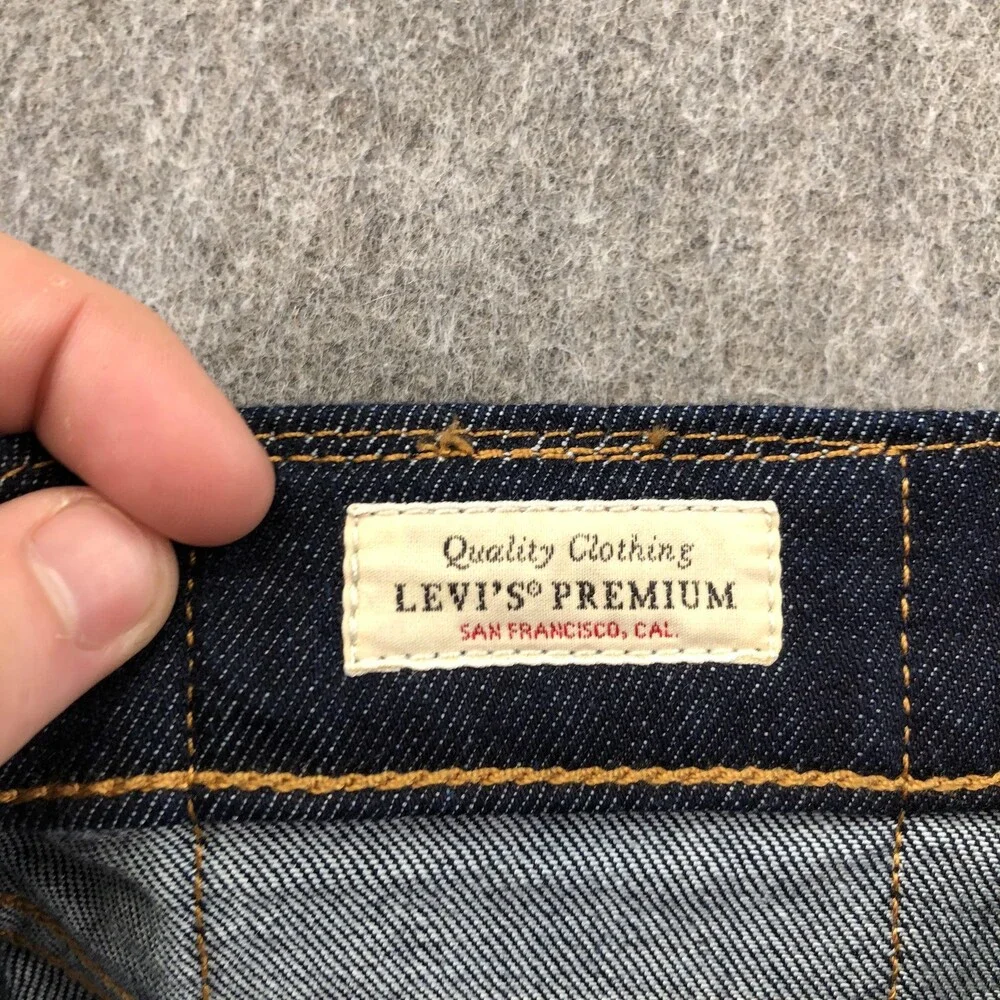 Levis 511 Jeans Mens 32x30 Blue Dark Wash Slim Straight Denim Pants Casual